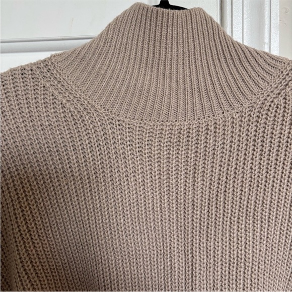 Topshop Oversized Turtleneck Sweater - Picture 2 of 5